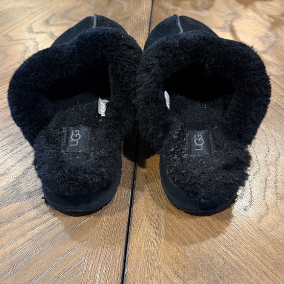 UGG Classic Black Sheepskin Slippers - Picture 5 of 7